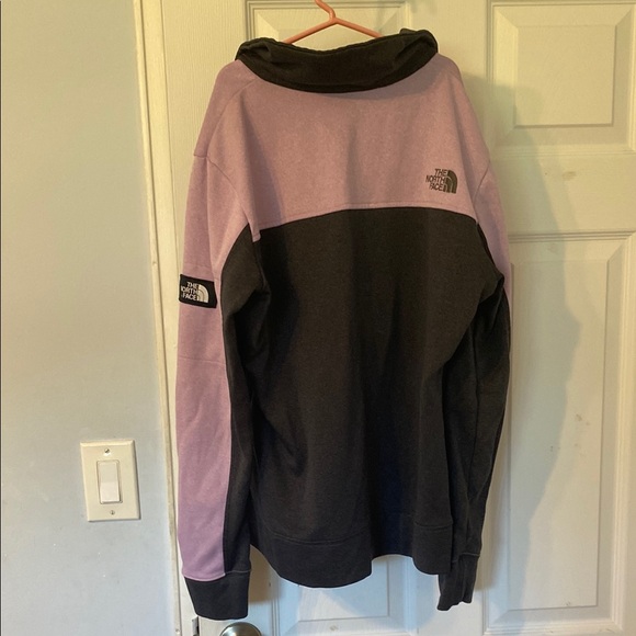 The North Face Two-Tone light purple and dark grey full zip Jacket - Picture 4 of 4